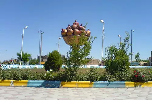 معنی کلمه آنکه در فرهنگ فارسی