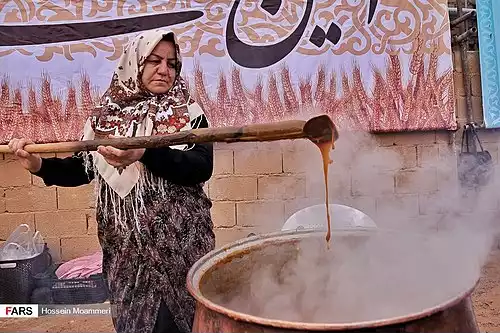 معنی کلمه درق در لغت نامه دهخدا