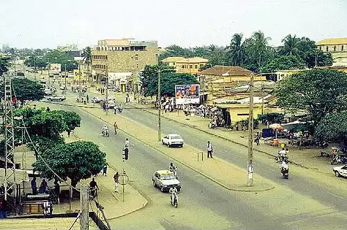 معنی کلمه لومه در دانشنامه عمومی