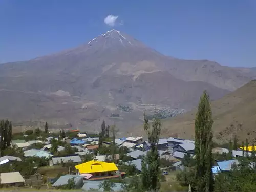 معنی کلمه ايرا در فرهنگ فارسی