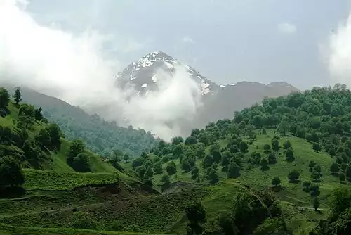 معنی کلمه قفقاز در لغت نامه دهخدا