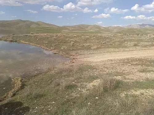 معنی کلمه چهل امیران در دانشنامه عمومی