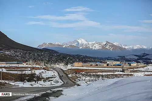 معنی کلمه دالان کوه در لغت نامه دهخدا